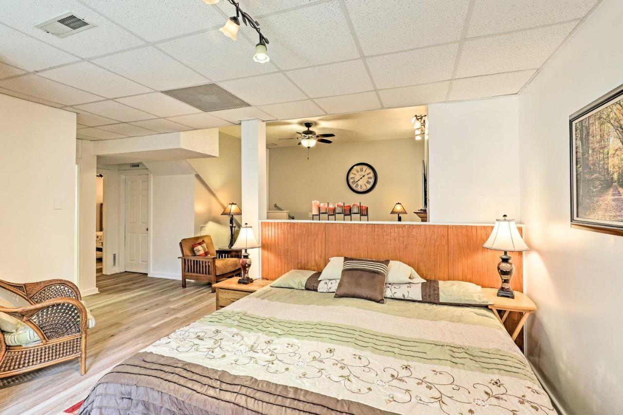 Asheville Mountain Getaway With Patio And Koi Pond! Kültér fotó